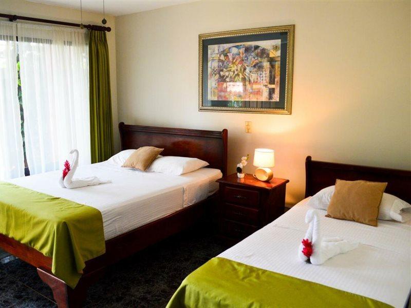 Brillasol Airport Hotel