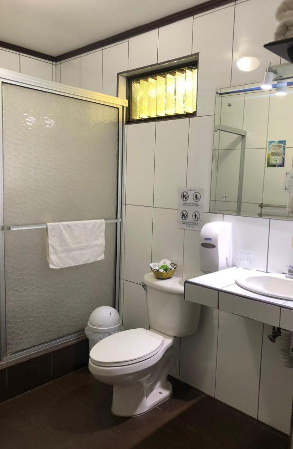 Brillasol Airport Hotel Las Ciruelas (Alajuela)