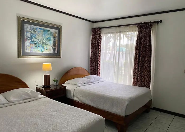 Brillasol Airport Hotel